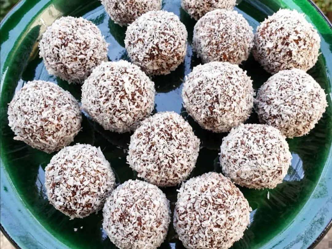 Filled ball